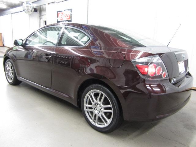 Scion tC 2009 photo 1