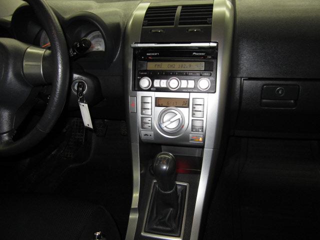 Scion tC 2009 photo 3