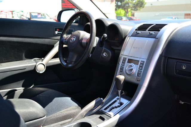 Scion tC 2009 photo 4