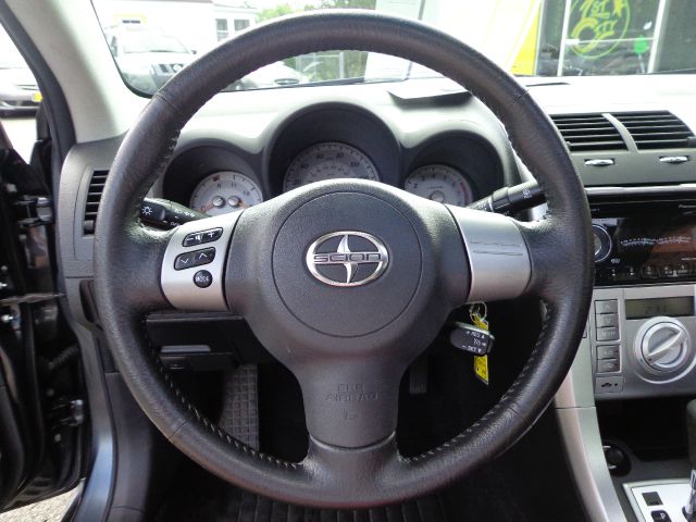 Scion tC 2009 photo 5