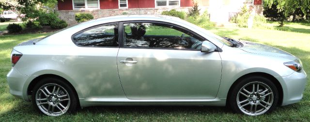 Scion tC 2009 photo 16