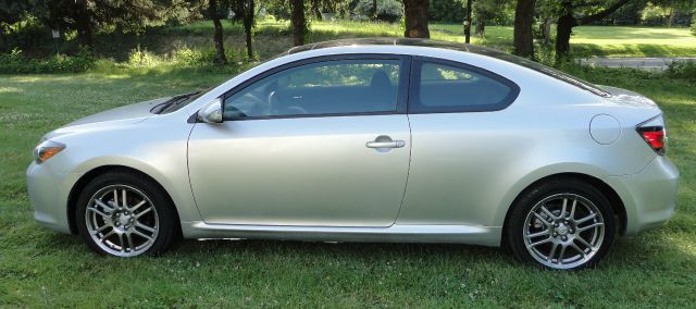 Scion tC 2009 photo 21