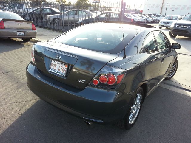 Scion tC 2009 photo 0