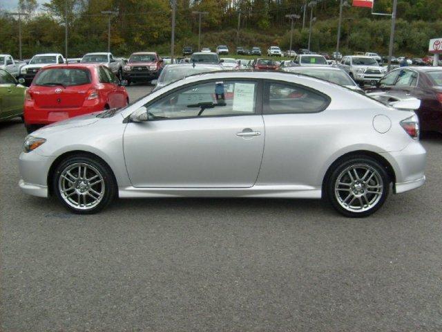 Scion tC 2009 photo 3