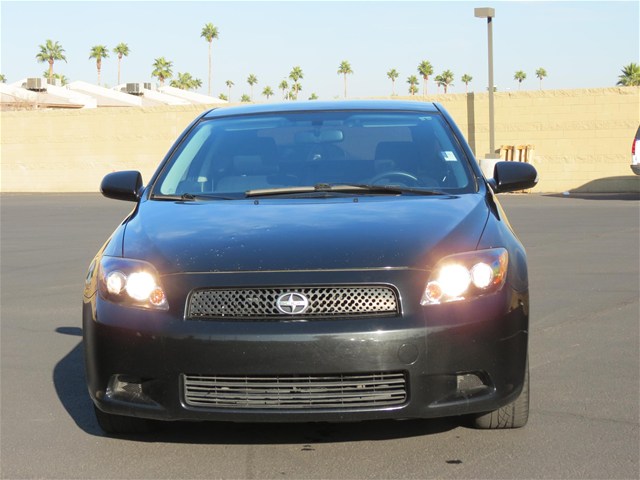 Scion tC 2009 photo 1