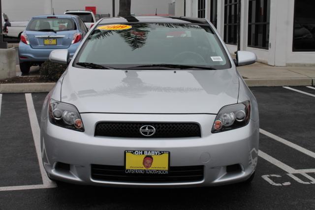 Scion tC 2009 photo 1