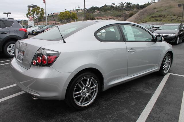 Scion tC 2009 photo 3