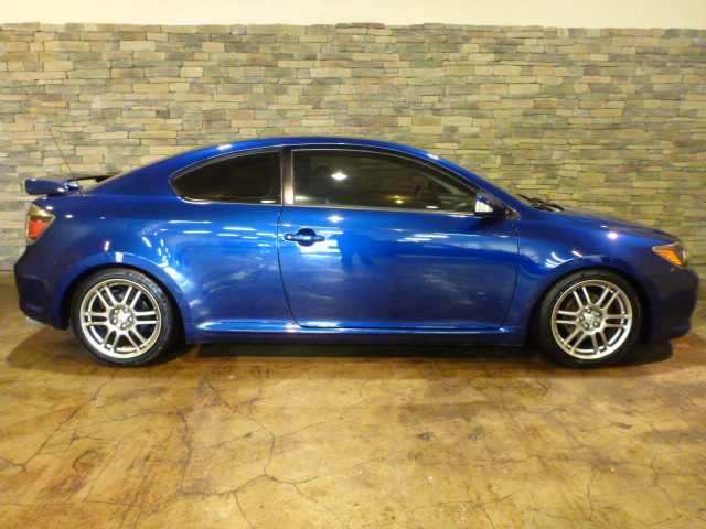 Scion tC 2009 photo 3