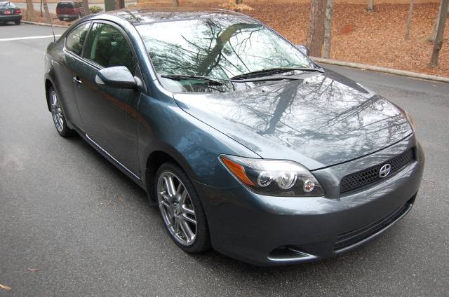 Scion tC 2009 photo 1