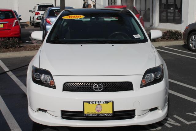 Scion tC 2009 photo 1