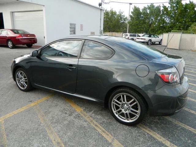 Scion tC 2009 photo 2