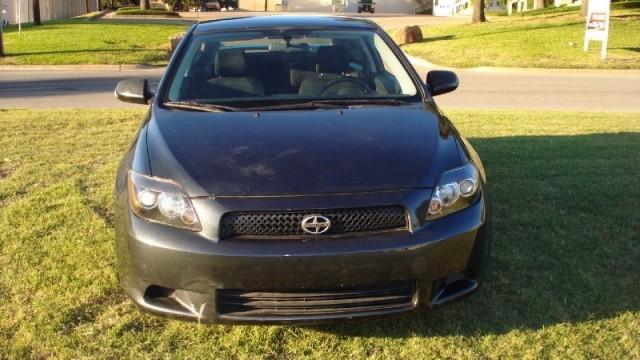 Scion tC 2009 photo 1