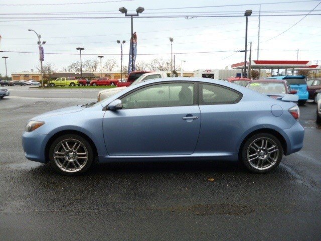 Scion tC 2009 photo 1