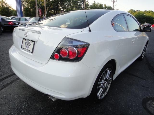 Scion tC 2009 photo 4