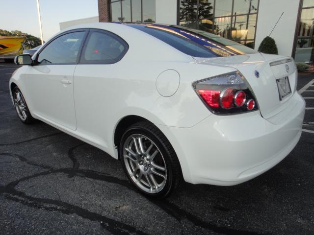 Scion tC 2009 photo 5