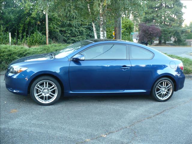 Scion tC 2009 photo 1