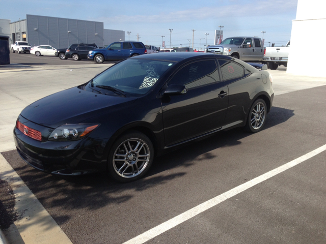 Scion tC 2010 photo 3