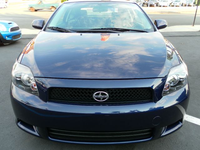 Scion tC 2010 photo 4