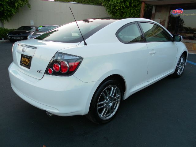 Scion tC 2010 photo 18