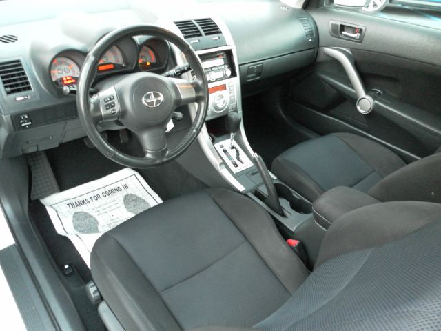 Scion tC 2010 photo 22