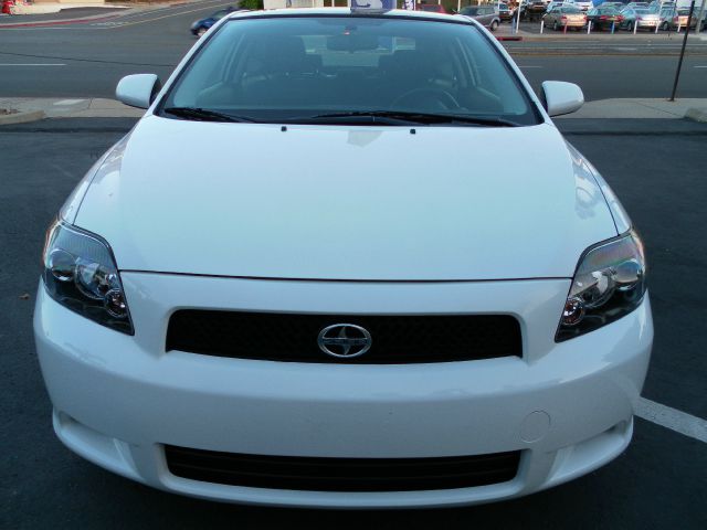 Scion tC 2010 photo 26