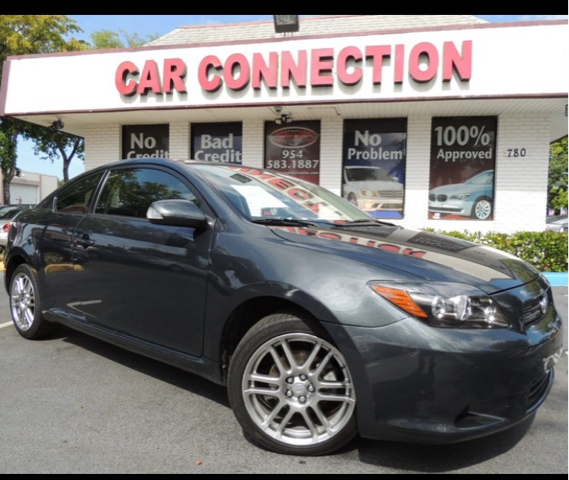 Scion tC 2010 photo 9