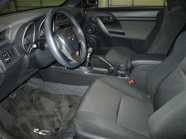 Scion tC 2011 photo 18