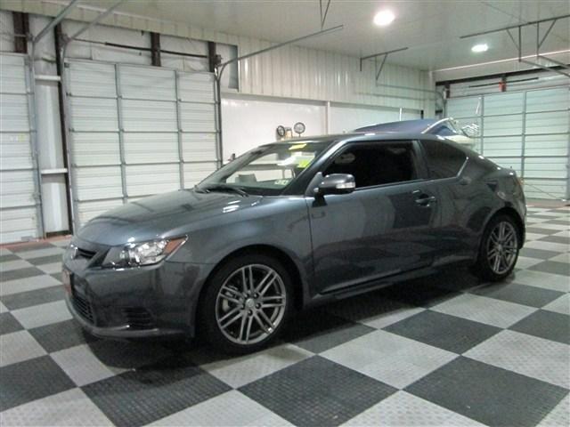 Scion tC 2011 photo 20