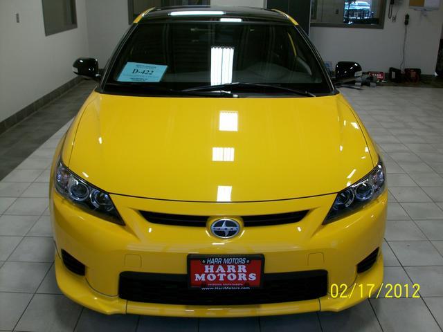 Scion tC 2012 photo 4