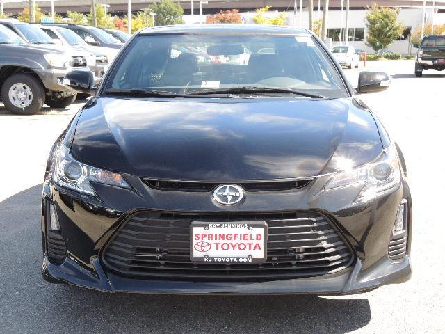 Scion tC 2014 photo 1