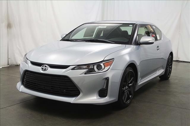 Scion tC 2014 photo 2