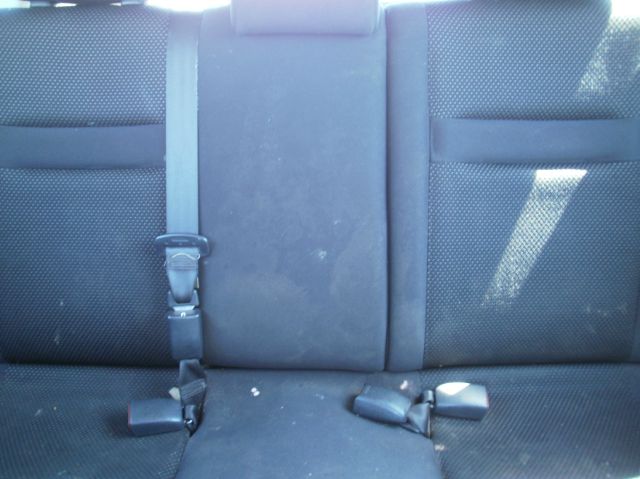 Scion xA 2005 photo 1