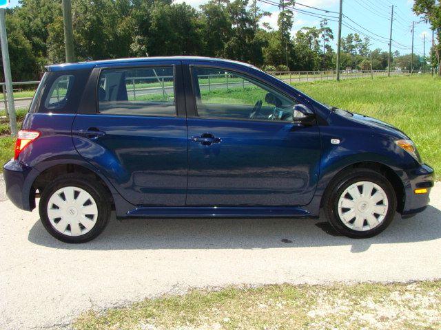 Scion xA Unknown Hatchback