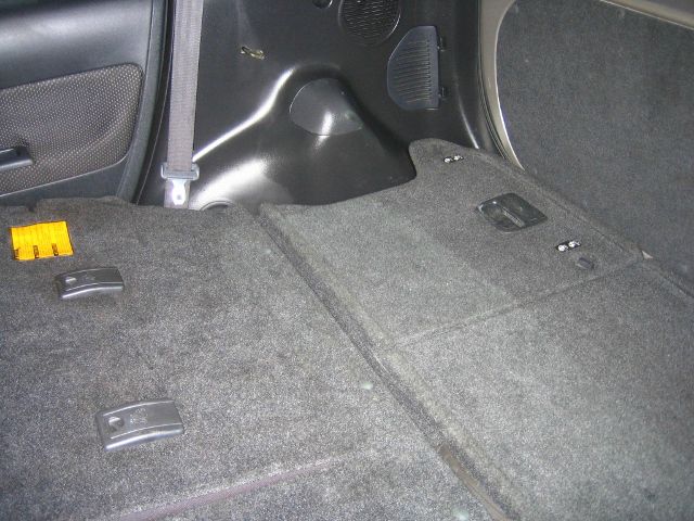 Scion xB 2005 photo 3