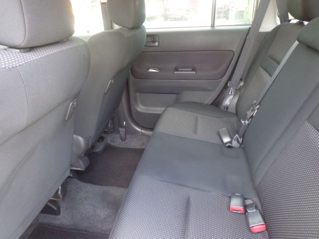 Scion xB 2005 photo 4