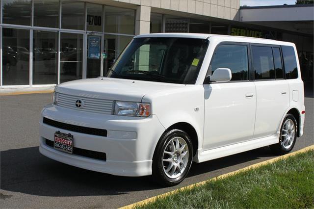 Scion xB Unknown SUV