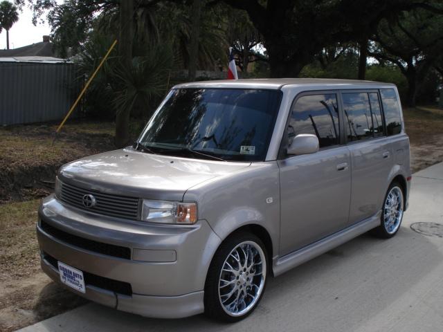 Scion xB Base Sport Utility