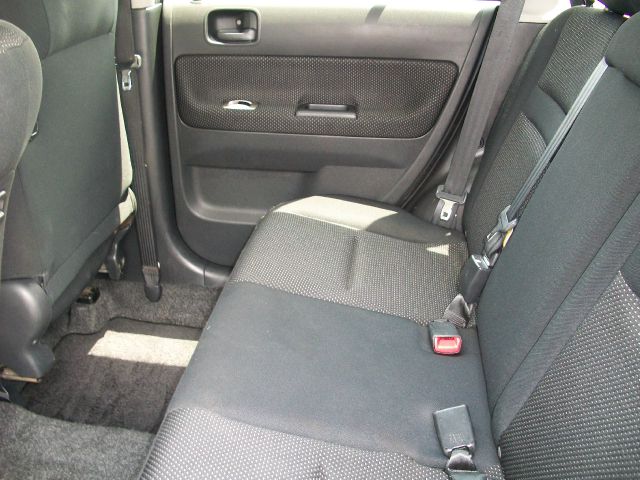 Scion xB 2005 photo 10