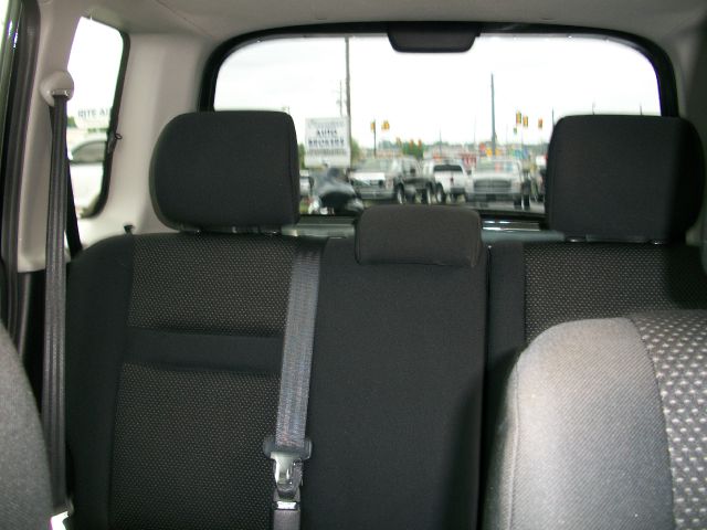 Scion xB 2005 photo 7