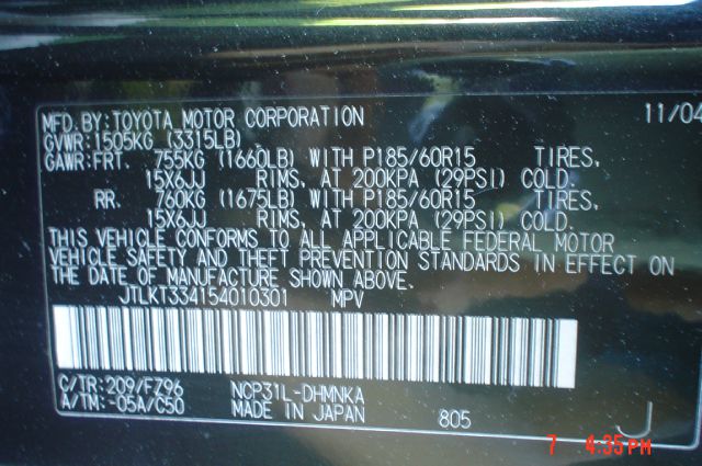 Scion xB 2005 photo 1