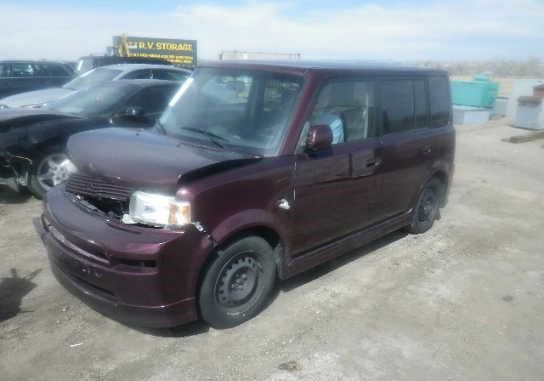 Scion xB 2005 photo 6