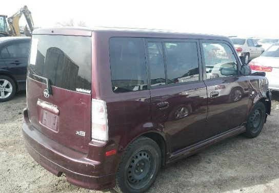 Scion xB 2005 photo 8