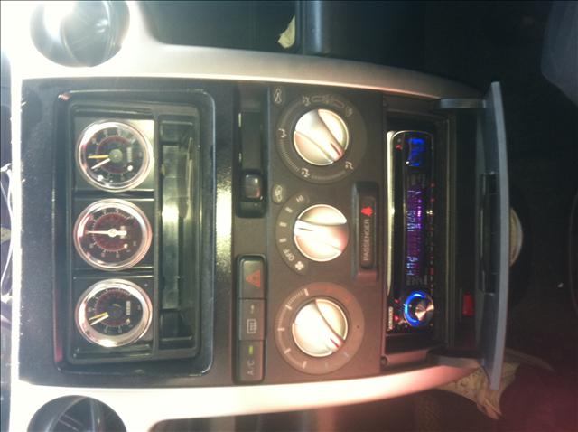 Scion xB 2005 photo 2