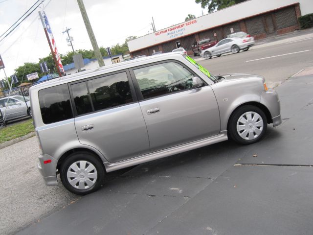 Scion xB 2006 photo 12