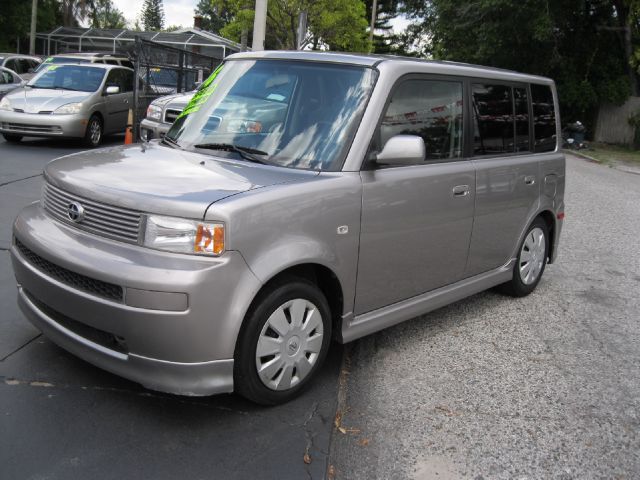 Scion xB 2006 photo 18