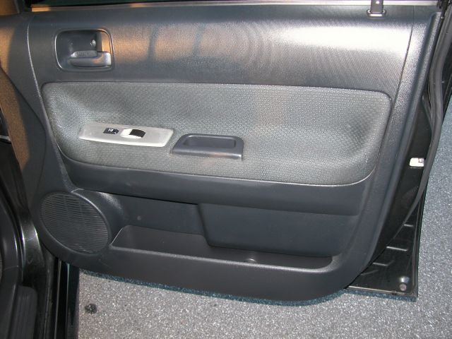 Scion xB 2006 photo 13