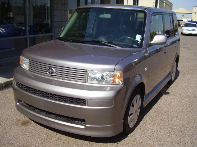 Scion xB 2006 photo 4