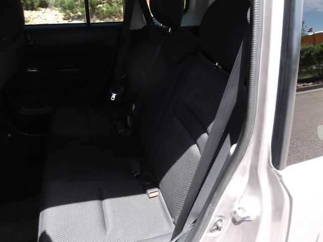 Scion xB 2006 photo 12