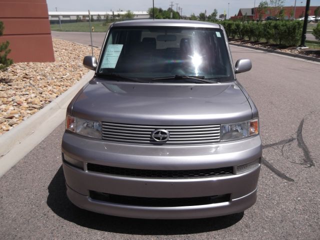 Scion xB 2006 photo 8