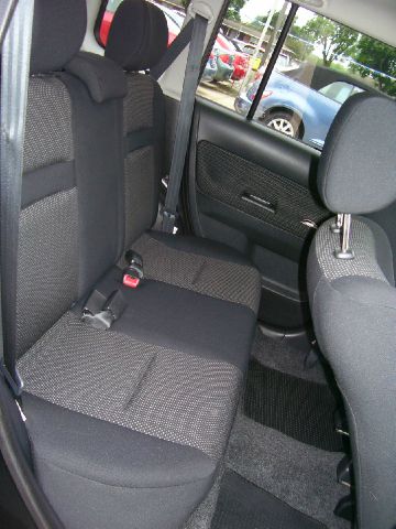 Scion xB 2006 photo 2